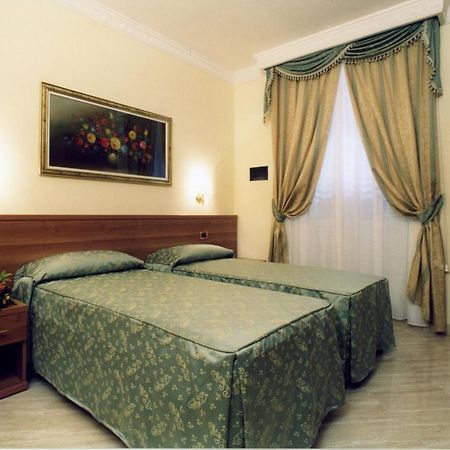 Hotel Magic House Rzym Zewnętrze zdjęcie