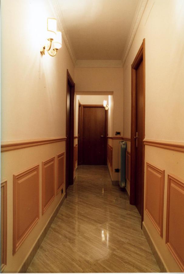 Hotel Magic House Rzym Zewnętrze zdjęcie
