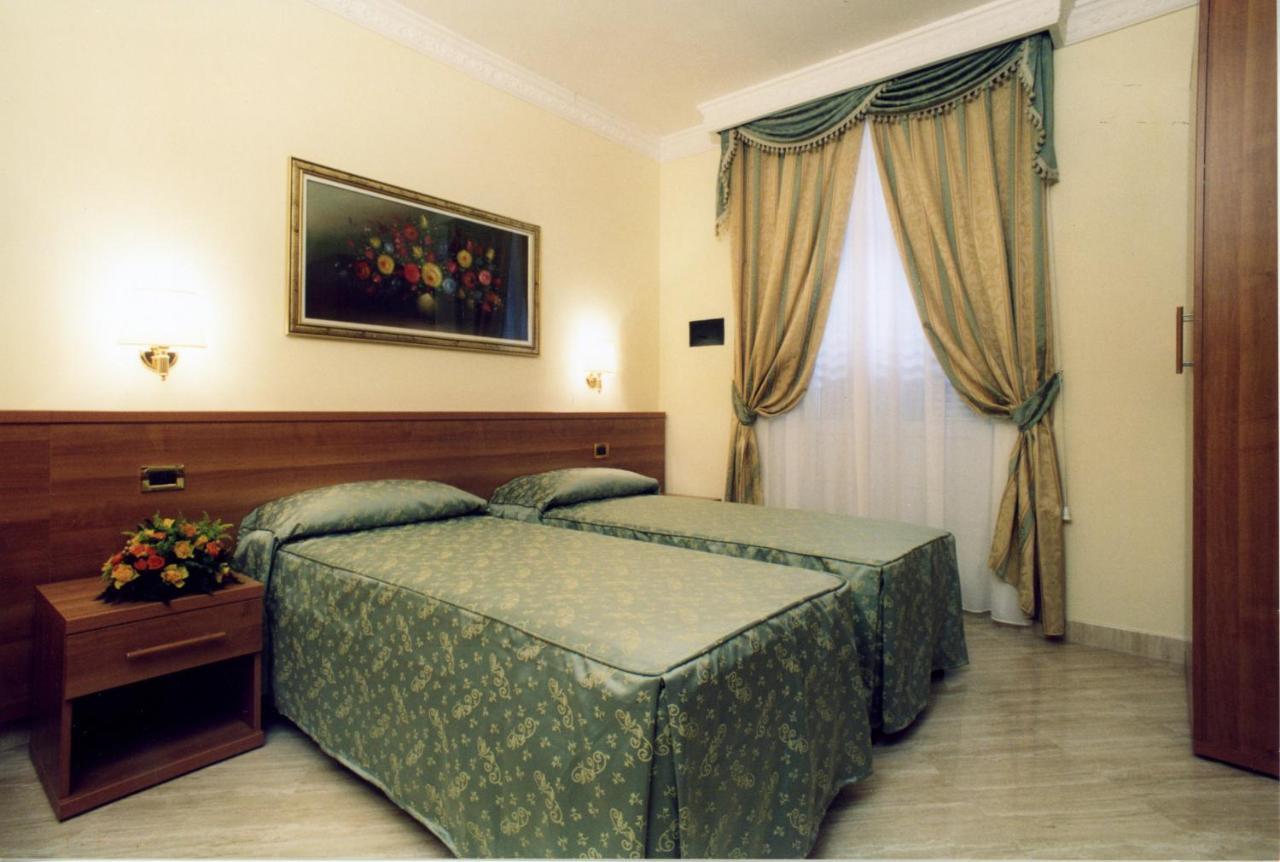 Hotel Magic House Rzym Zewnętrze zdjęcie