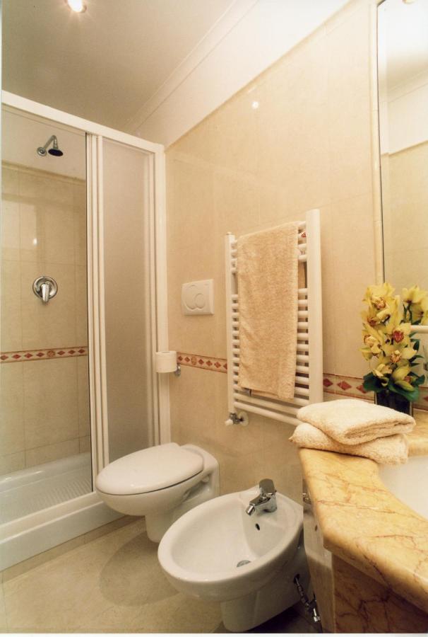 Hotel Magic House Rzym Zewnętrze zdjęcie