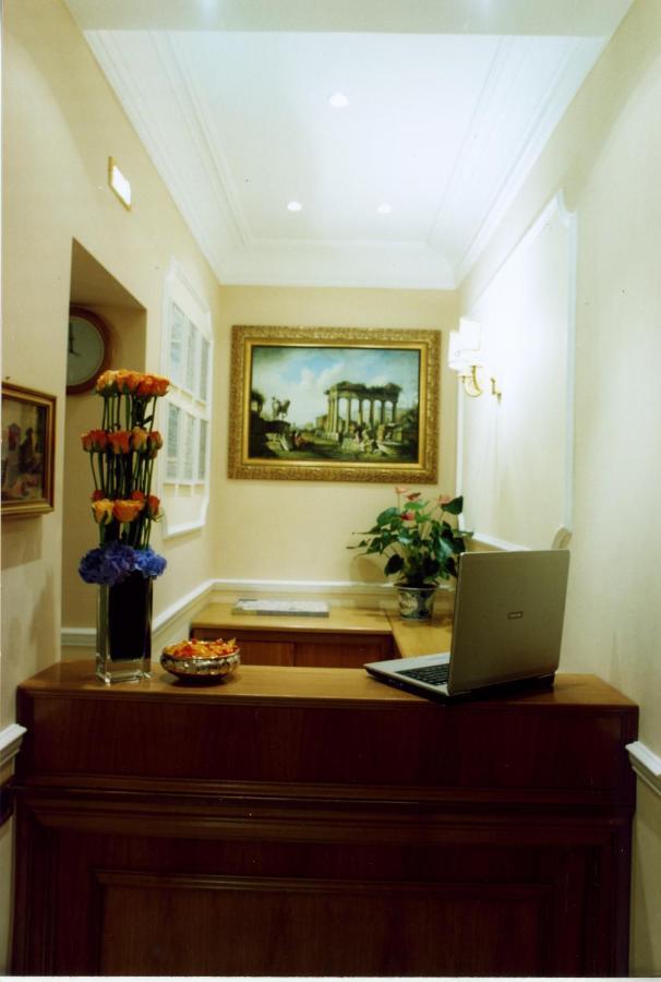 Hotel Magic House Rzym Zewnętrze zdjęcie